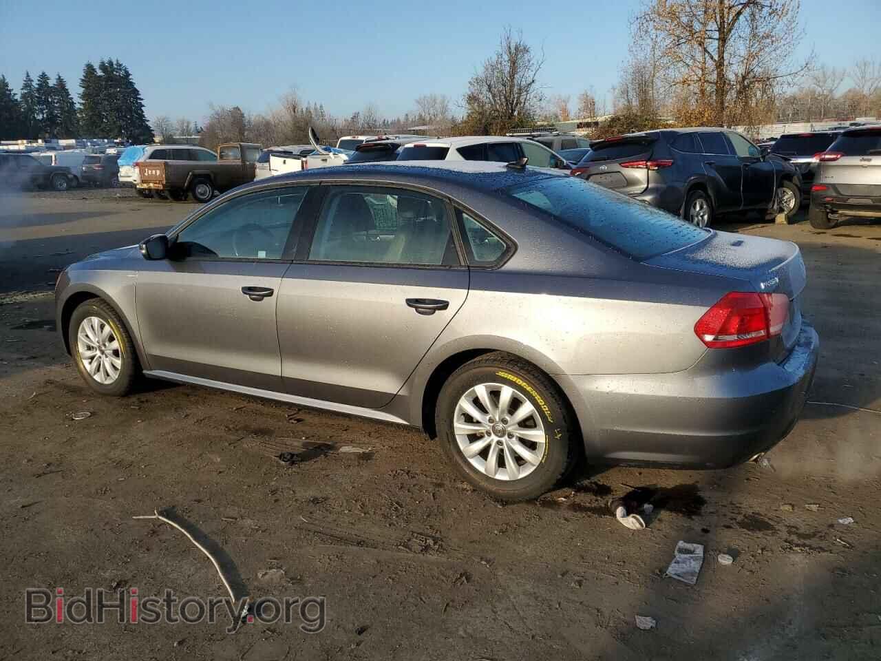 2015 VOLKSWAGEN PASSAT - VIN: 1VWAT7A30FC061320 - Фото 2