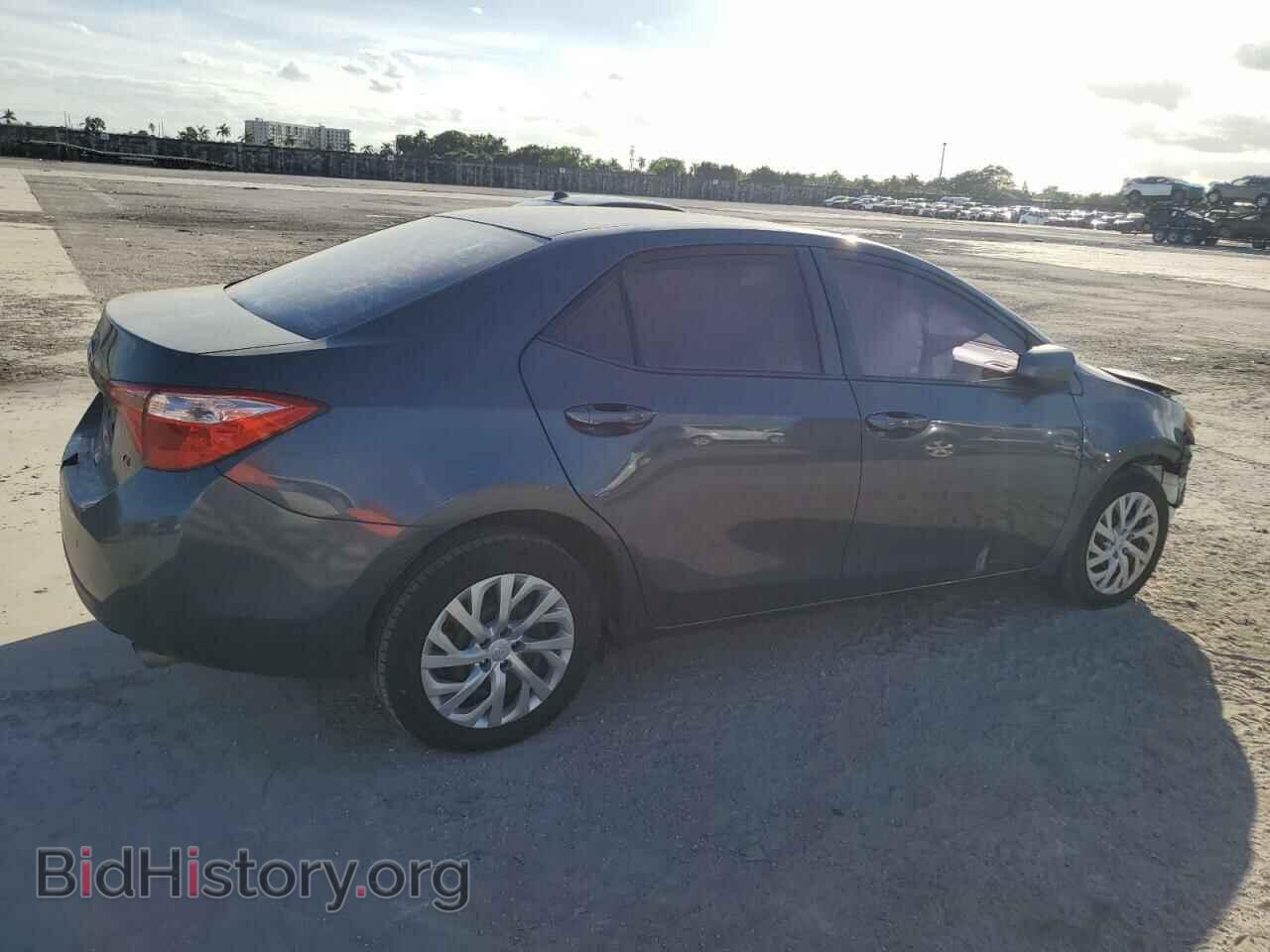 2017 TOYOTA COROLLA - VIN: 2T1BURHE3HC818860 - Фото 3