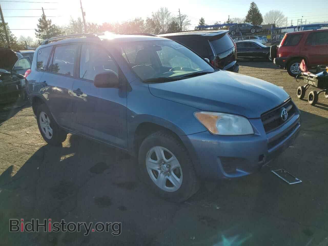 2011 TOYOTA RAV4 - VIN: 2T3BF4DV1BW122658 - Фото 4