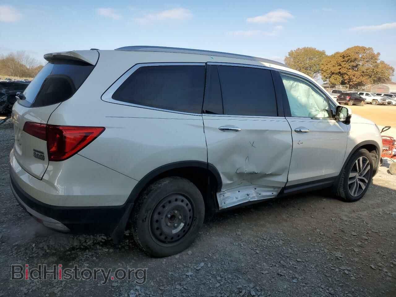 2017 HONDA PILOT - VIN: 5FNYF5H98HB018552 - Фото 3