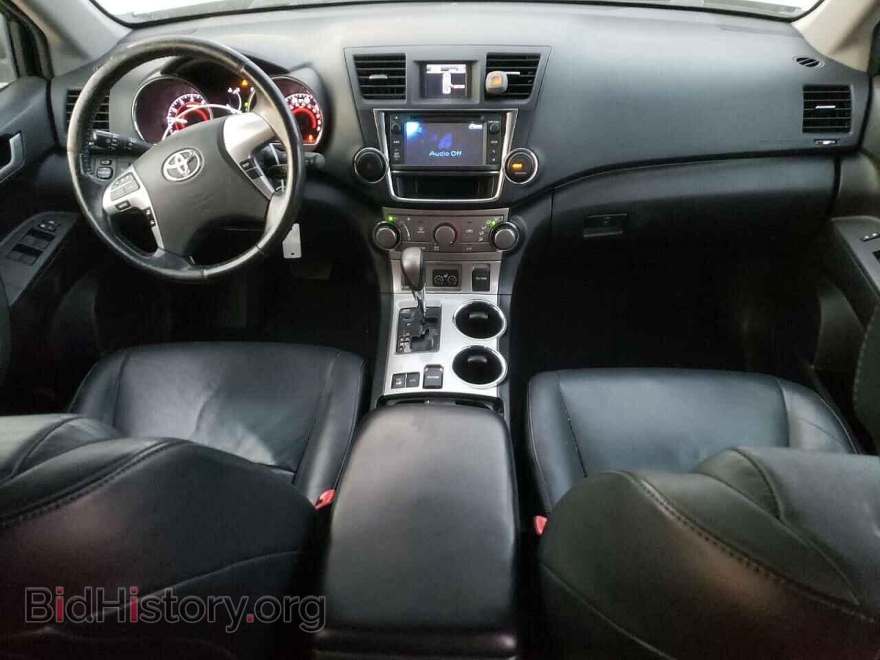 2013 TOYOTA HIGHLANDER - VIN: 5TDBK3EH8DS258076 - Фото 8