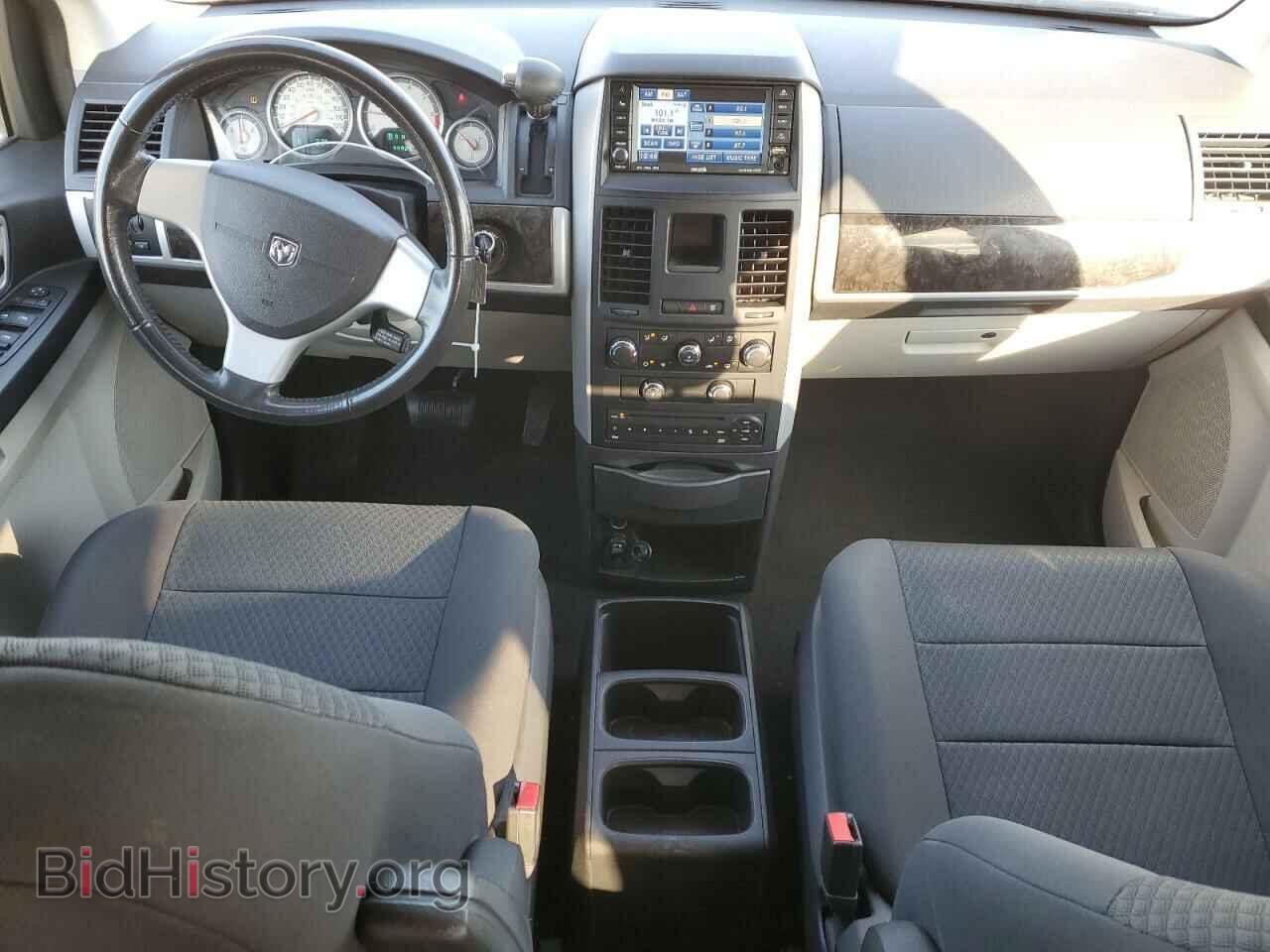 2010 DODGE CARAVAN - VIN: 2D4RN6DX3AR440467 - Фото 8
