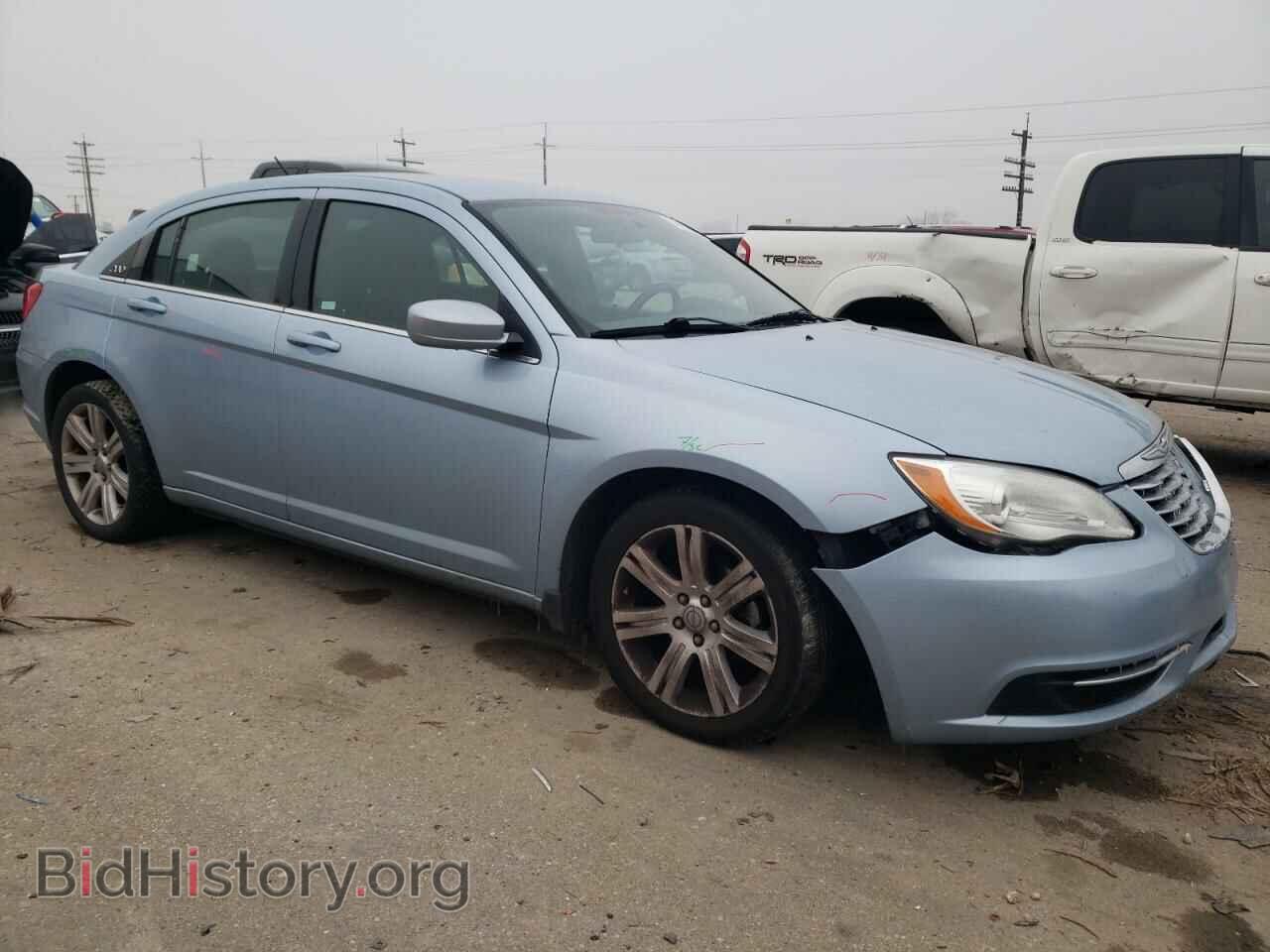 2013 CHRYSLER 200 - VIN: 1C3CCBAB4DN640080 - Фото 4