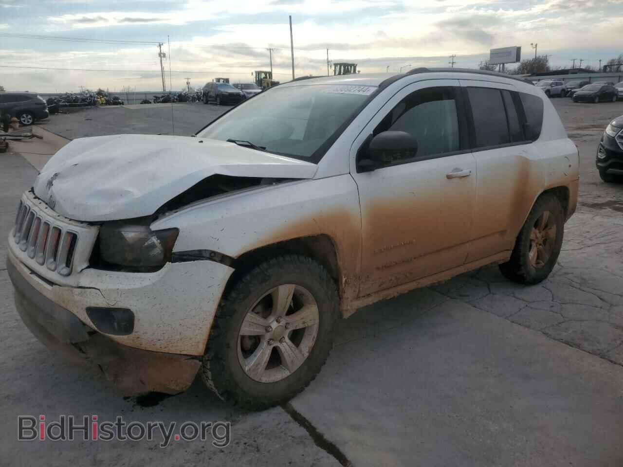 Photo 1C4NJDBB3GD799008 - JEEP COMPASS 2016