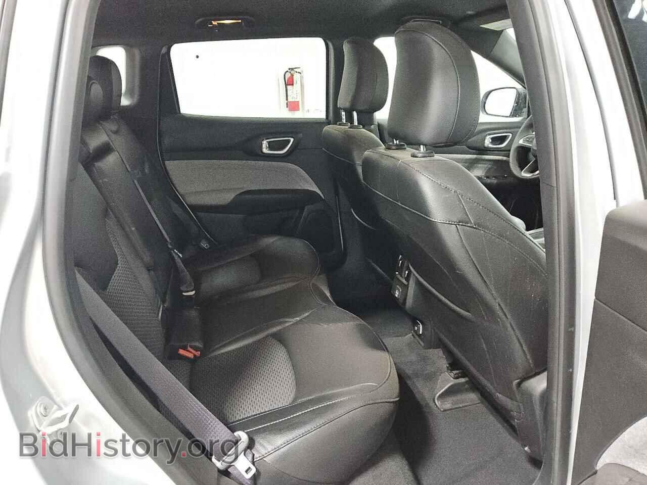 2024 JEEP COMPASS - VIN: 3C4NJDBN2RT111068 - Фото 10
