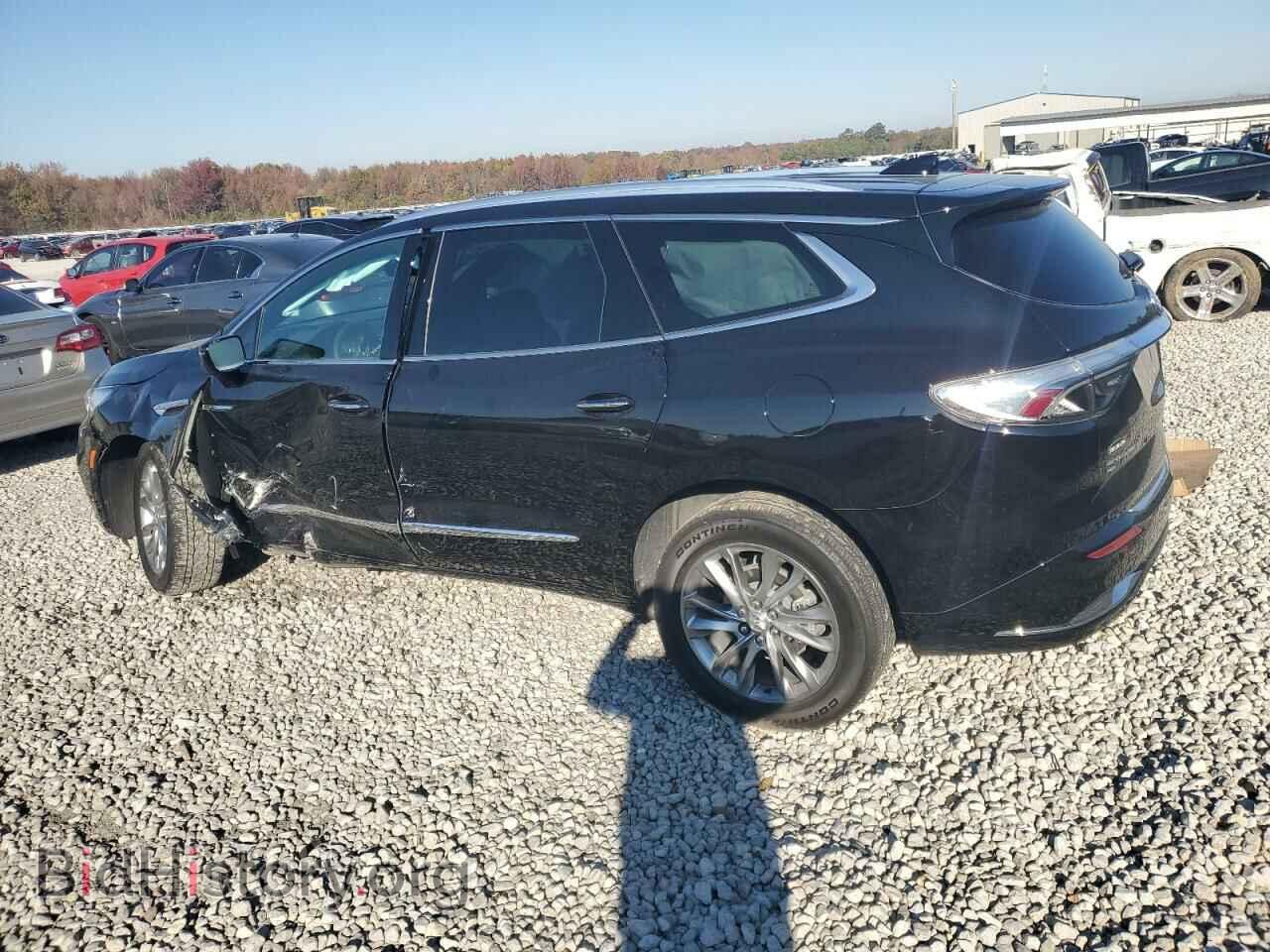 2023 BUICK ENCLAVE - VIN: 5GAEVCKWXPJ193502 - Фото 2