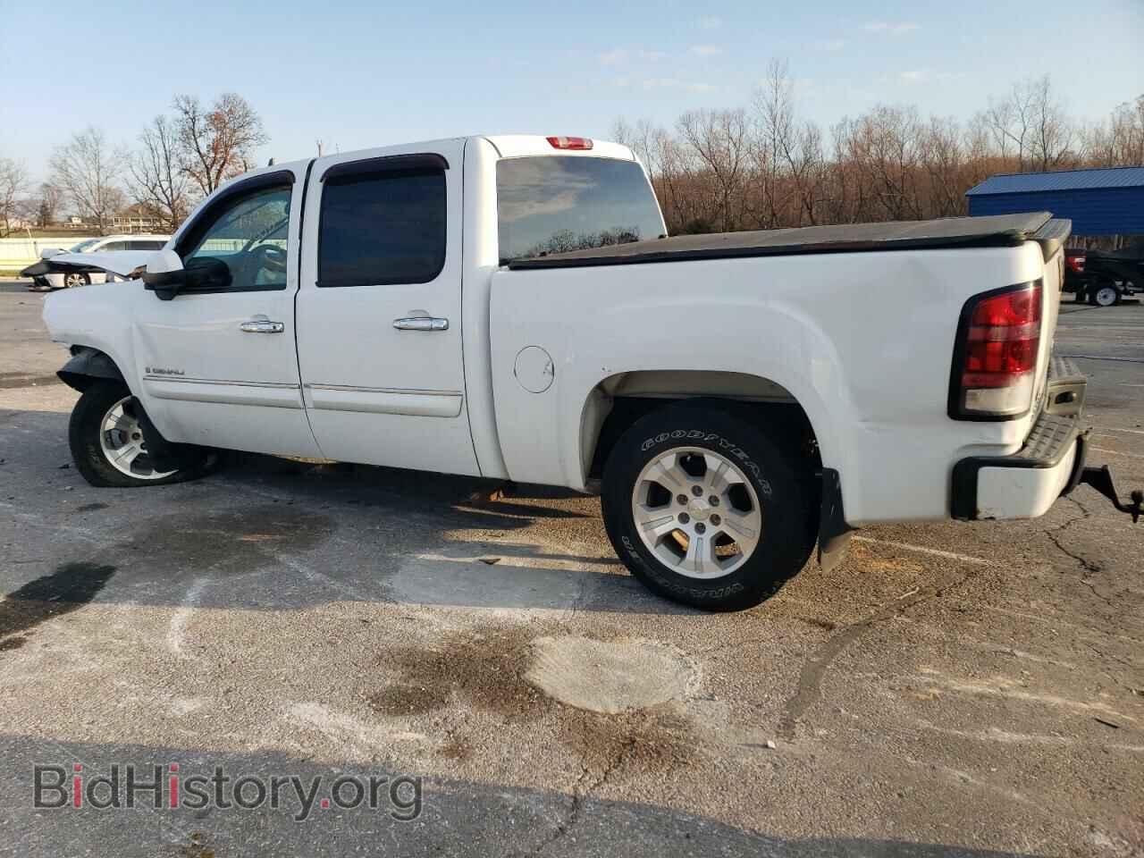 2008 GMC All Models - VIN: 2GTEK638X81254559 - Photo 2