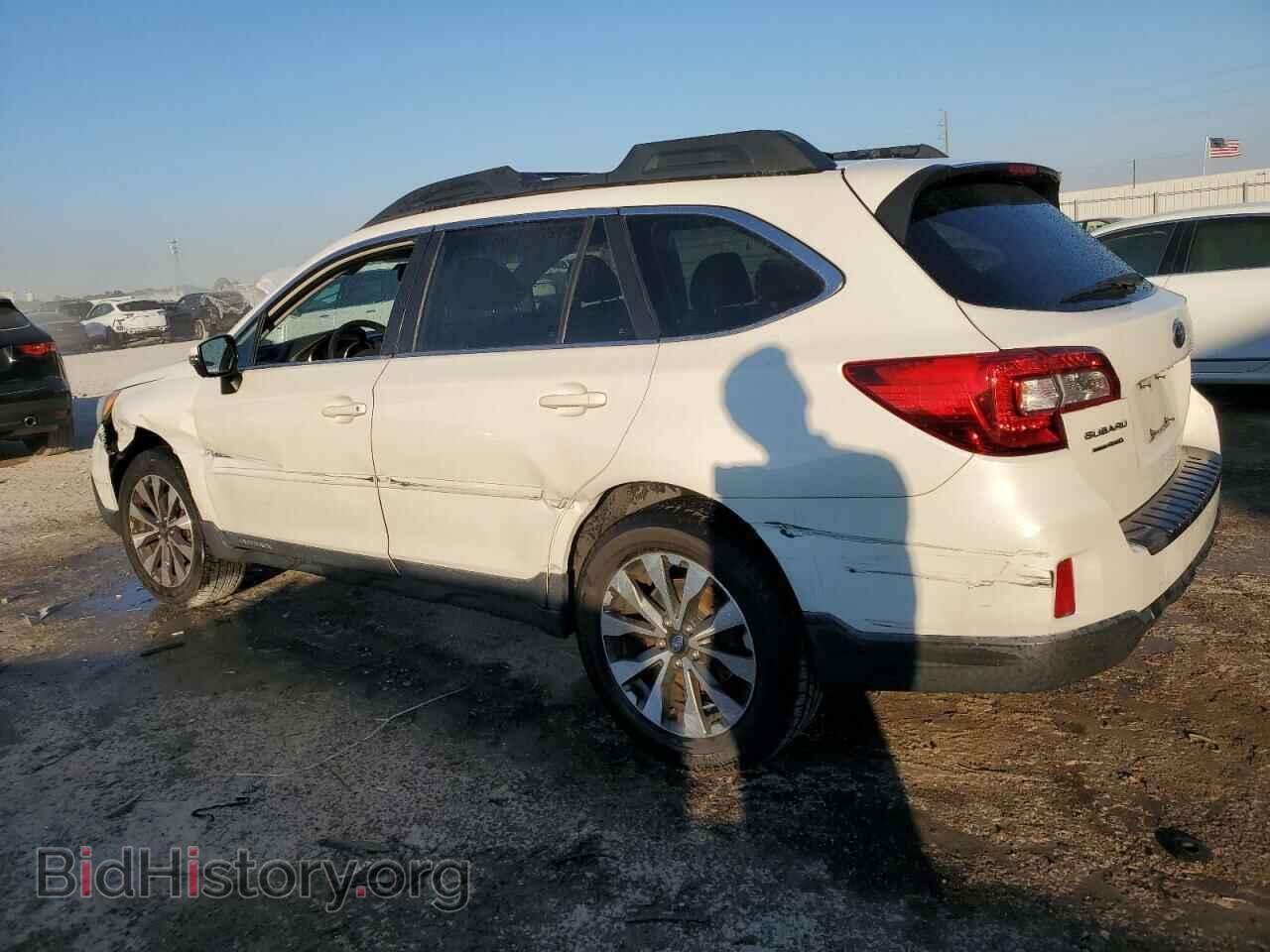 2015 SUBARU OUTBACK - VIN: 4S4BSALC8F3217281 - Фото 2