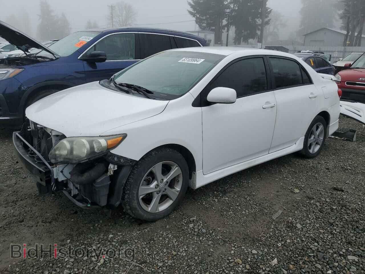 Фотография 2T1BU4EE3BC646800 - TOYOTA COROLLA 2011