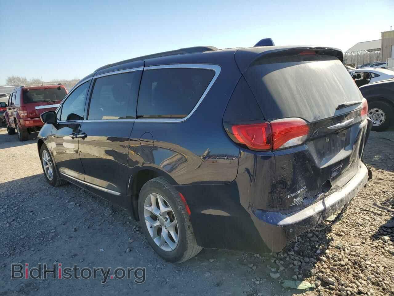 2017 CHRYSLER PACIFICA - VIN: 2C4RC1BG0HR598638 - Фото 2
