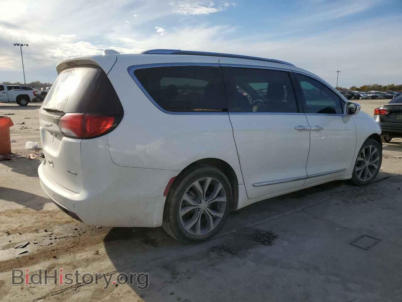 2017 CHRYSLER PACIFICA - VIN: 2C4RC1GG3HR812191 - Фото 3