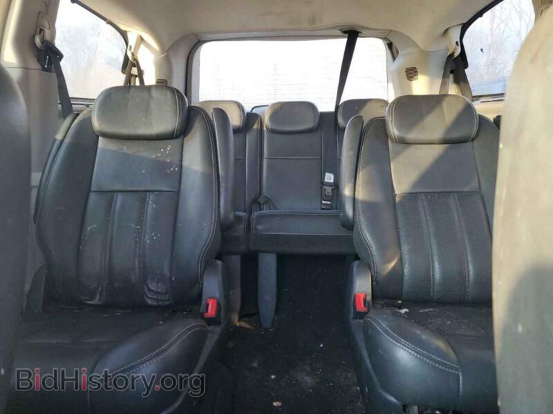 2010 Chrysler MINIVAN (VIN 2A4RR8D15AR441266) — фото 10 из 13