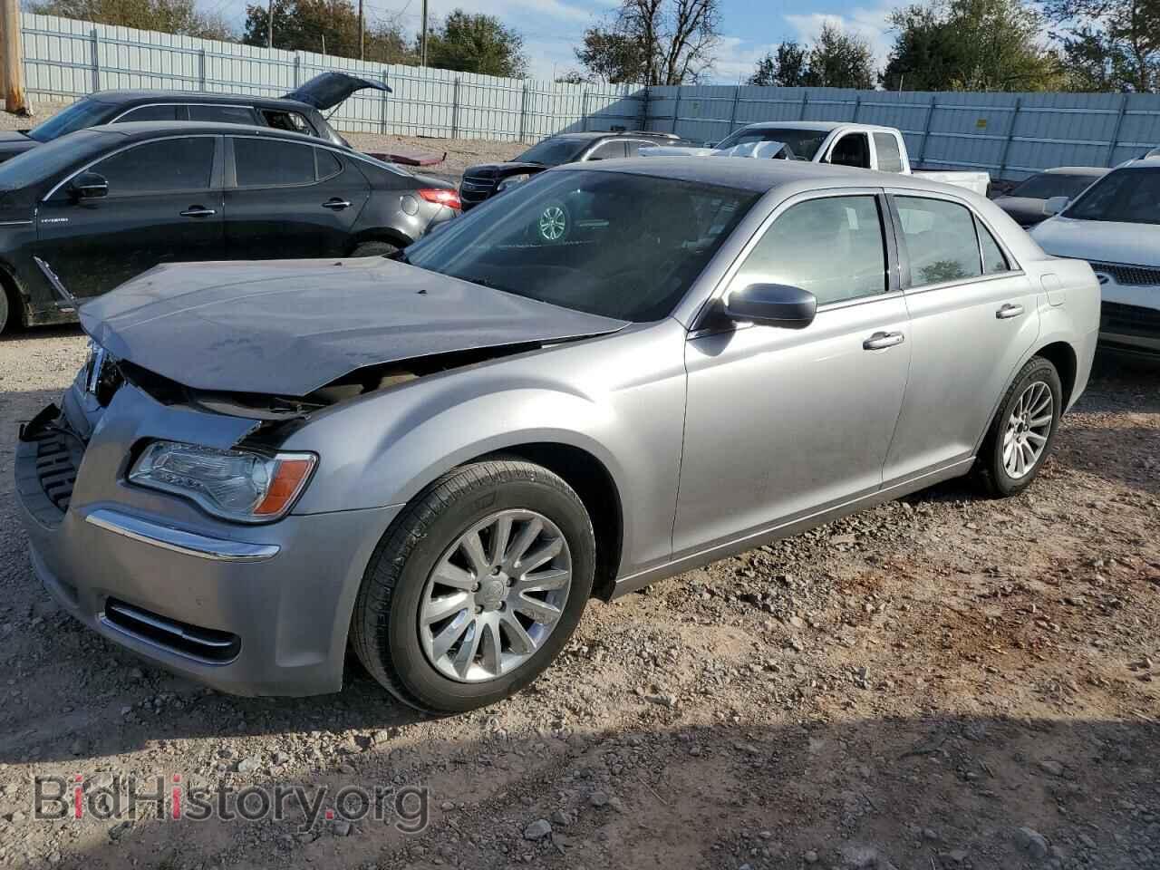 Фотография 2C3CCAAG8EH199912 - CHRYSLER 300 2014
