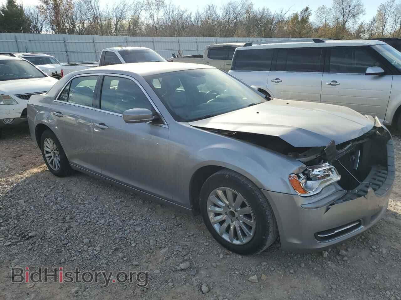 2014 CHRYSLER 300 - VIN: 2C3CCAAG8EH199912 - Фото 4