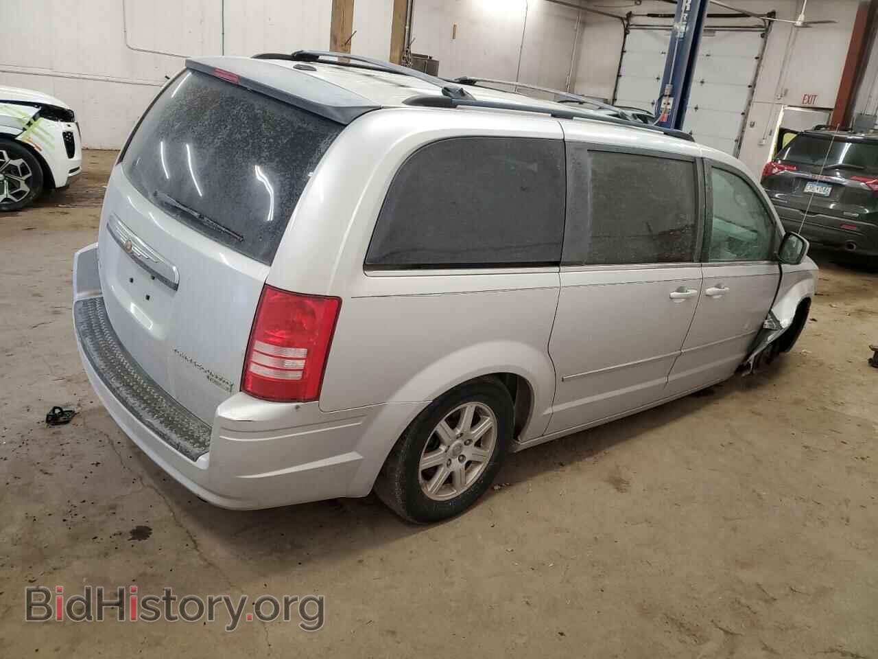 2010 CHRYSLER MINIVAN - VIN: 2A4RR5D19AR463804 - Фото 3