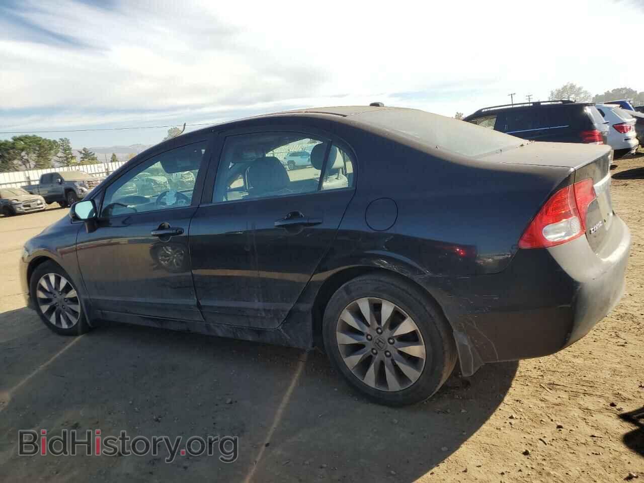 2011 HONDA CIVIC - VIN: 19XFA1F98BE027377 - Фото 2
