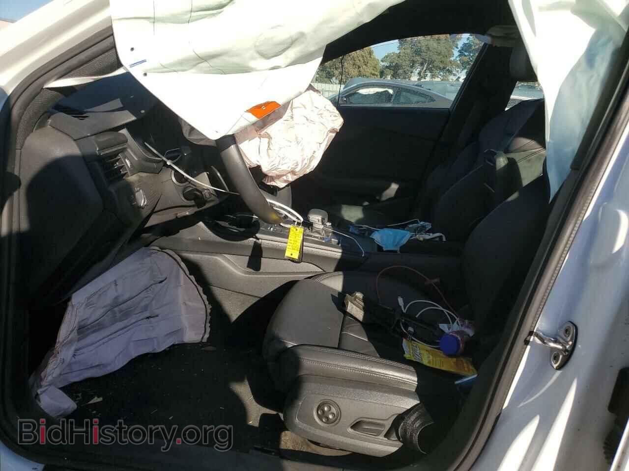 2019 AUDI A4 - VIN: WAUDNAF46KA084452 - Фото 7