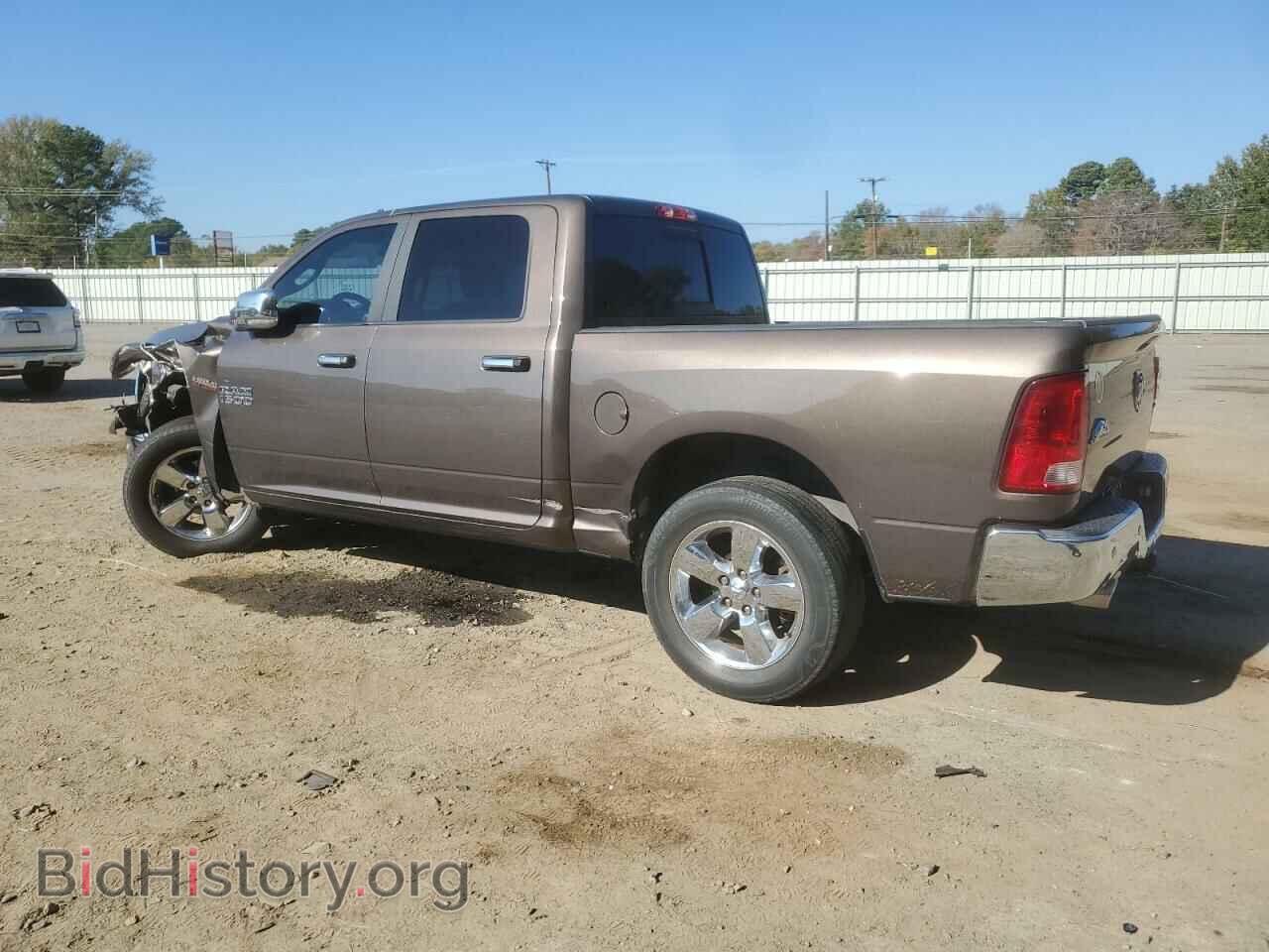 2018 RAM 1500 - VIN: 3C6RR6LTXJG194157 - Фото 2