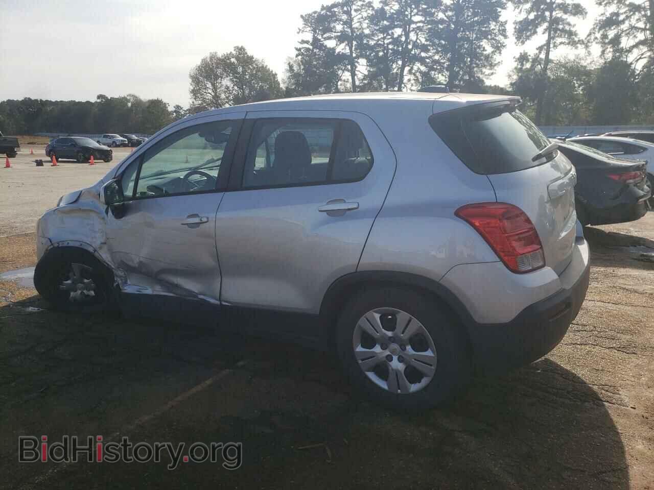 2016 CHEVROLET TRAX - VIN: 3GNCJKSB3GL260546 - Фото 2