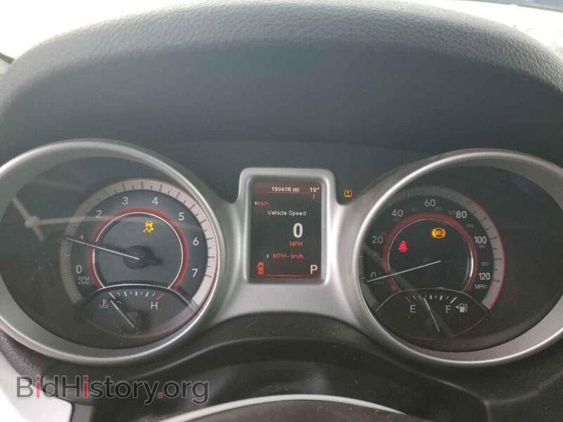 2011 Dodge JOURNEY (VIN 3D4PG4FB7BT530095) — photo 9 of 14