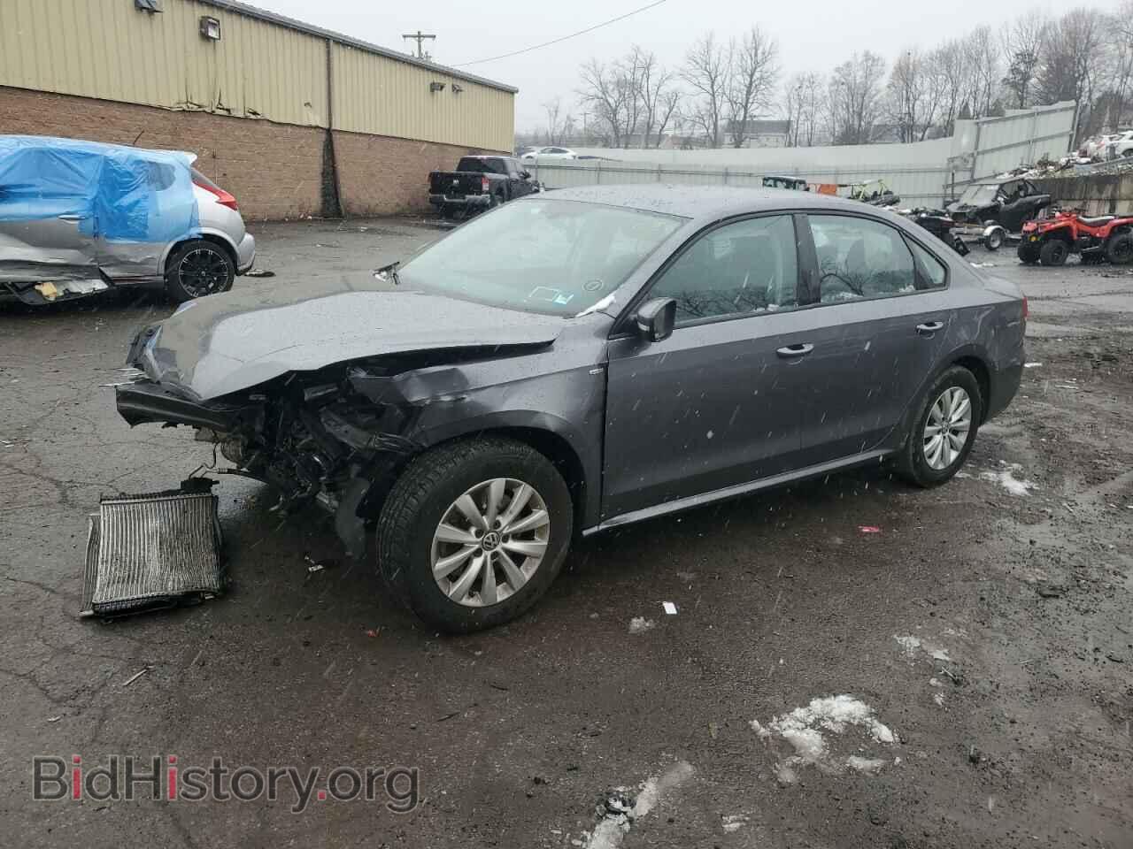 Фотография 1VWAT7A36FC025759 - VOLKSWAGEN PASSAT 2015