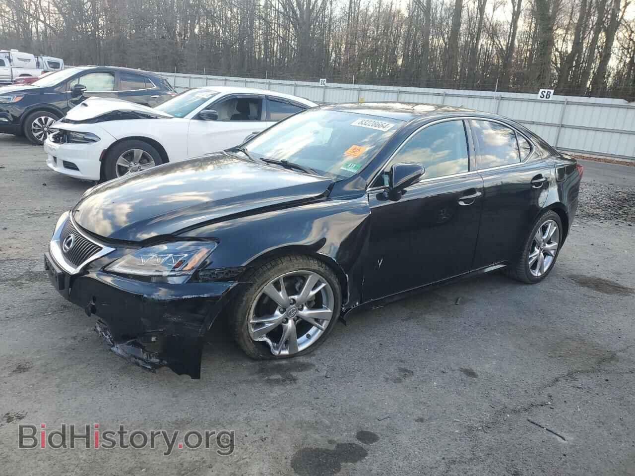 Photo JTHBF5C20A5112009 - LEXUS IS 2010