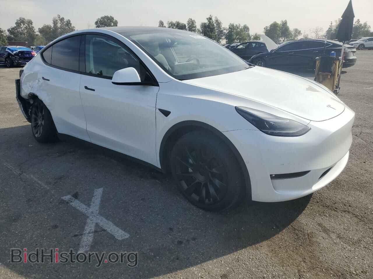 2022 TESLA MODEL Y - VIN: 7SAYGDEE2NF561225 - Photo 4