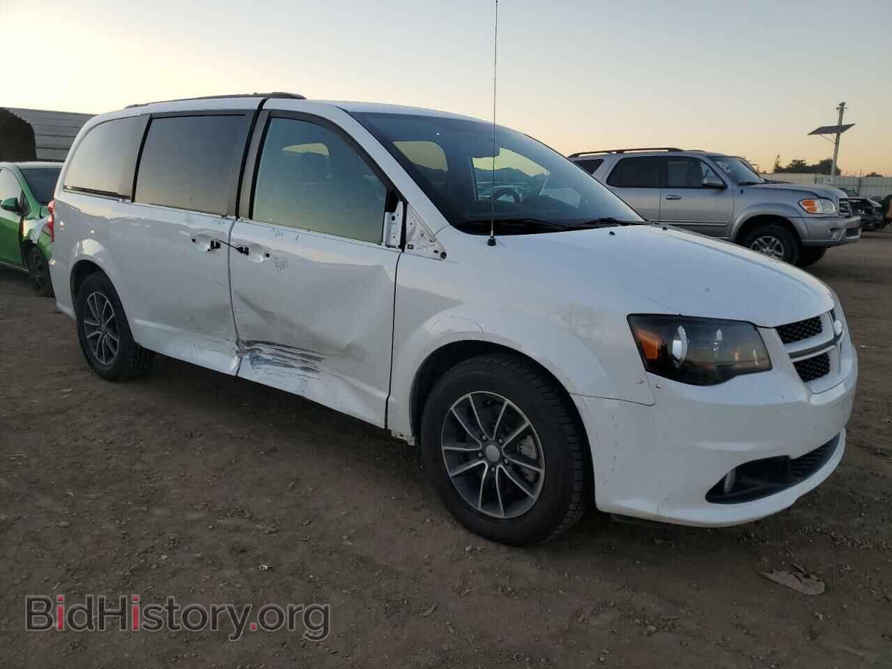 2018 DODGE CARAVAN - VIN: 2C4RDGEG1JR221785 - Фото 4