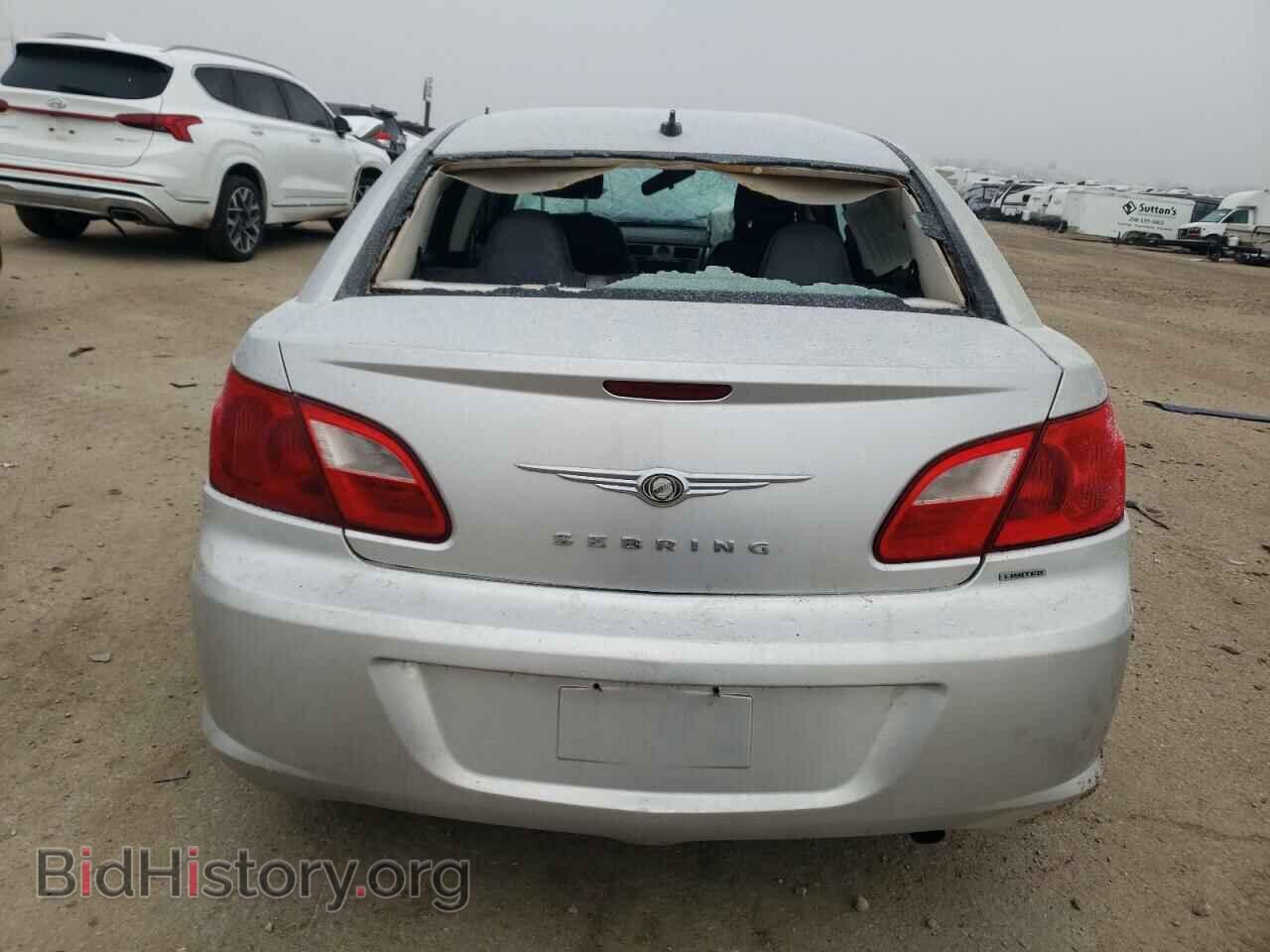 2010 CHRYSLER SEBRING - VIN: 1C3CC5FB2AN185235 - Фото 6