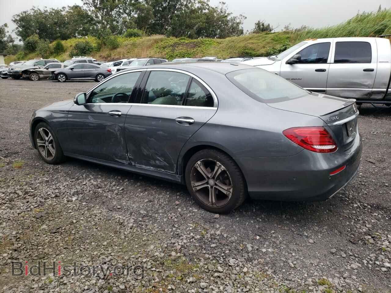 2017 MERCEDES-BENZ E-CLASS - VIN: WDDZF4KB6HA136575 - Фото 2