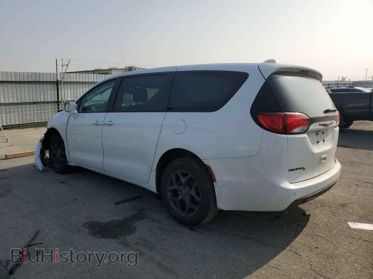 2018 CHRYSLER PACIFICA - VIN: 2C4RC1FG3JR306626 - Photo 2