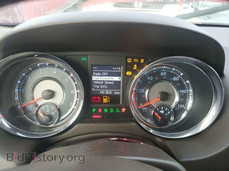 2014 Chrysler MINIVAN (VIN 2C4RC1CG4ER139297) — photo 9 of 12