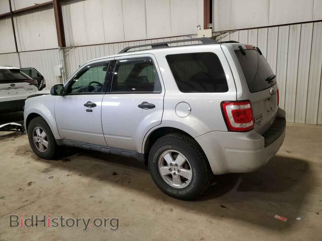 2010 FORD ESCAPE - VIN: 1FMCU9D72AKC22814 - Фото 2