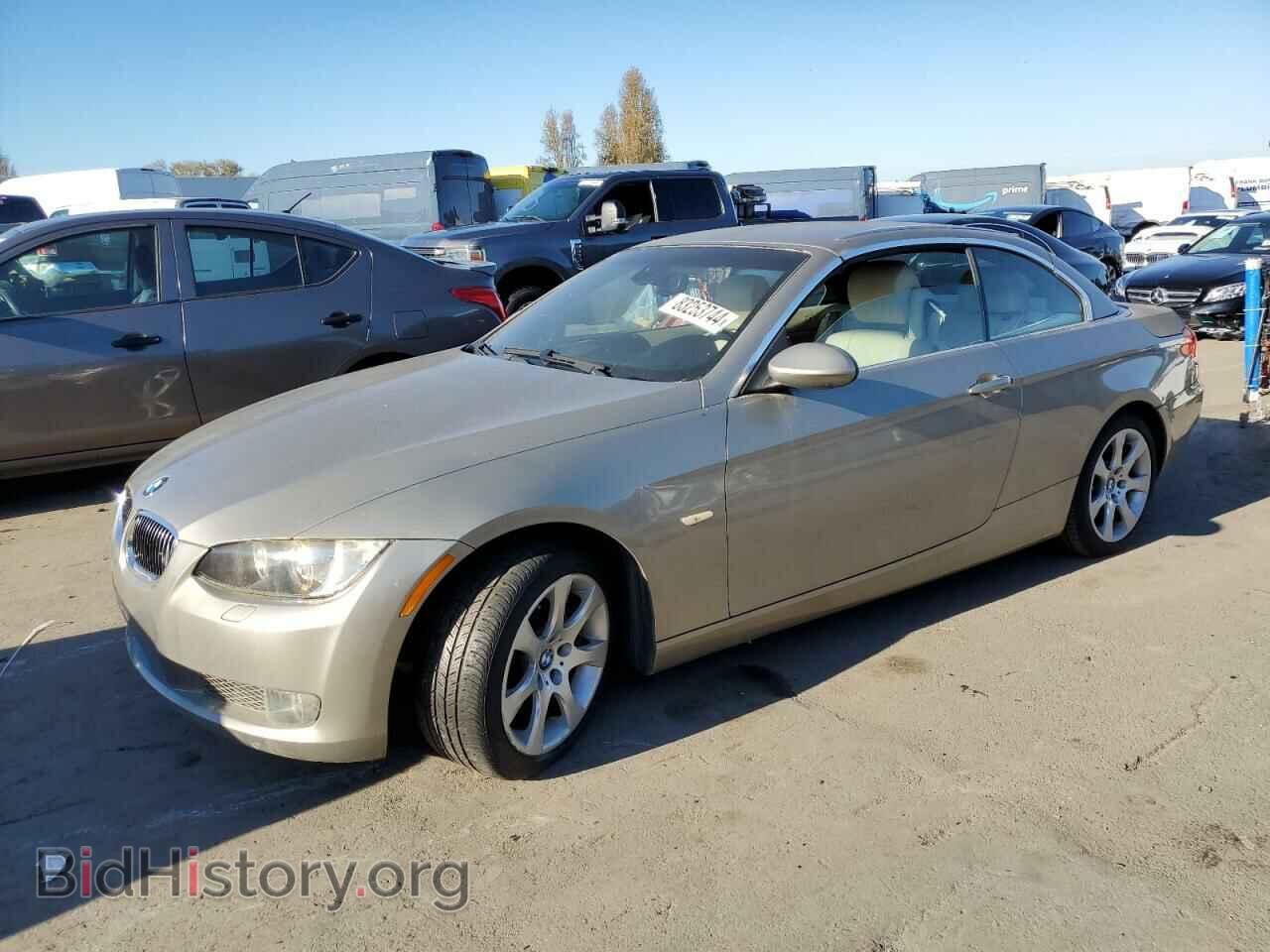 Фотография WBAWL73588PX53745 - BMW 3 SERIES 2008