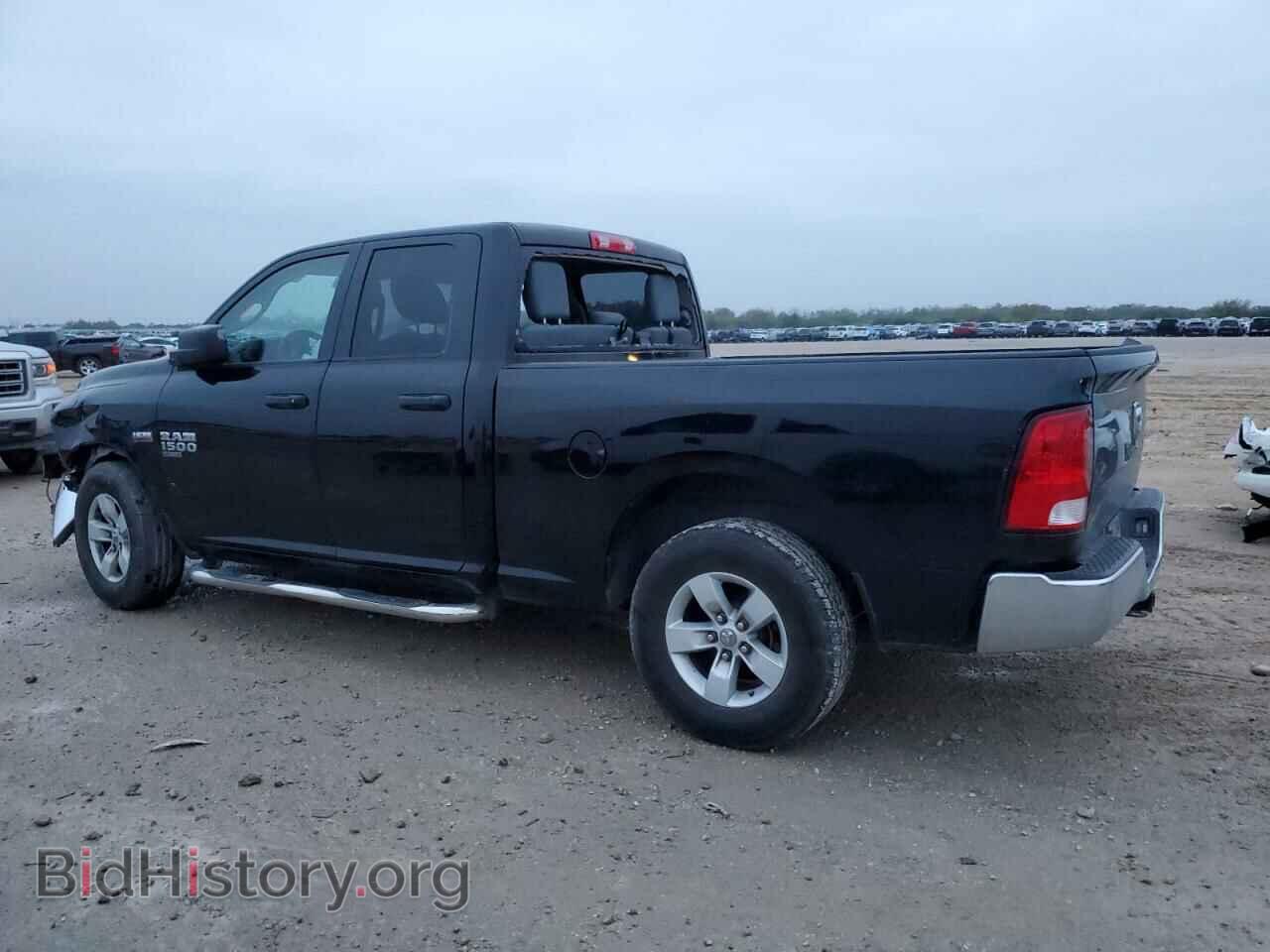 2019 RAM 1500 - VIN: 1C6RR6FT8KS719741 - Фото 2