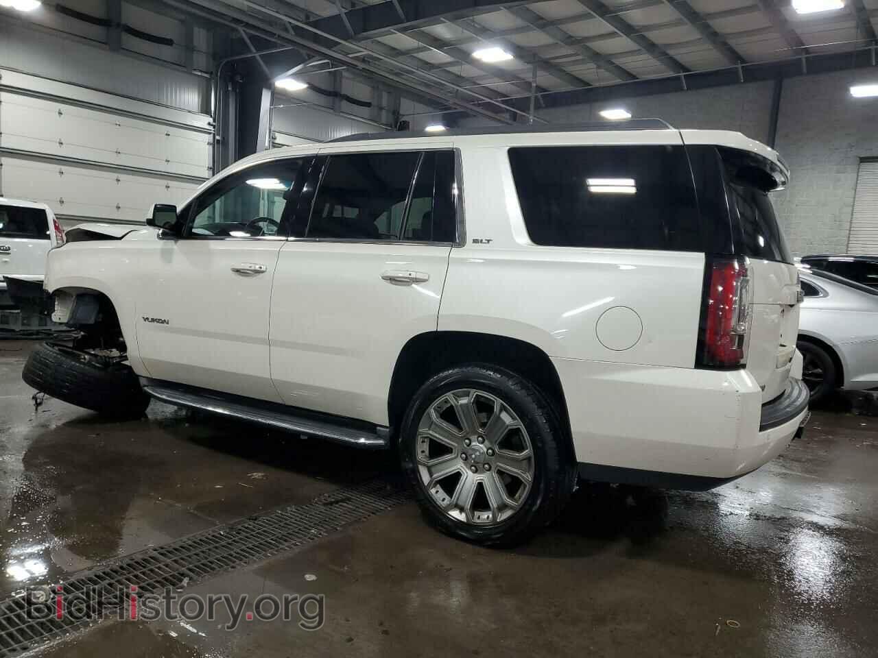2015 GMC YUKON - VIN: 1GKS2BKC8FR526956 - Фото 2