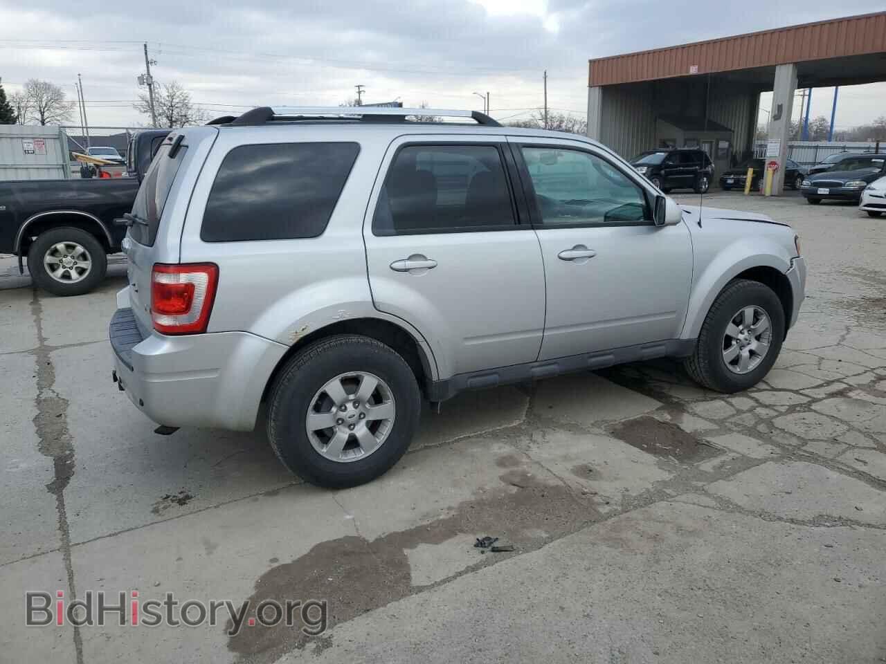 2011 FORD ESCAPE - VIN: 1FMCU9EG8BKC22235 - Фото 3