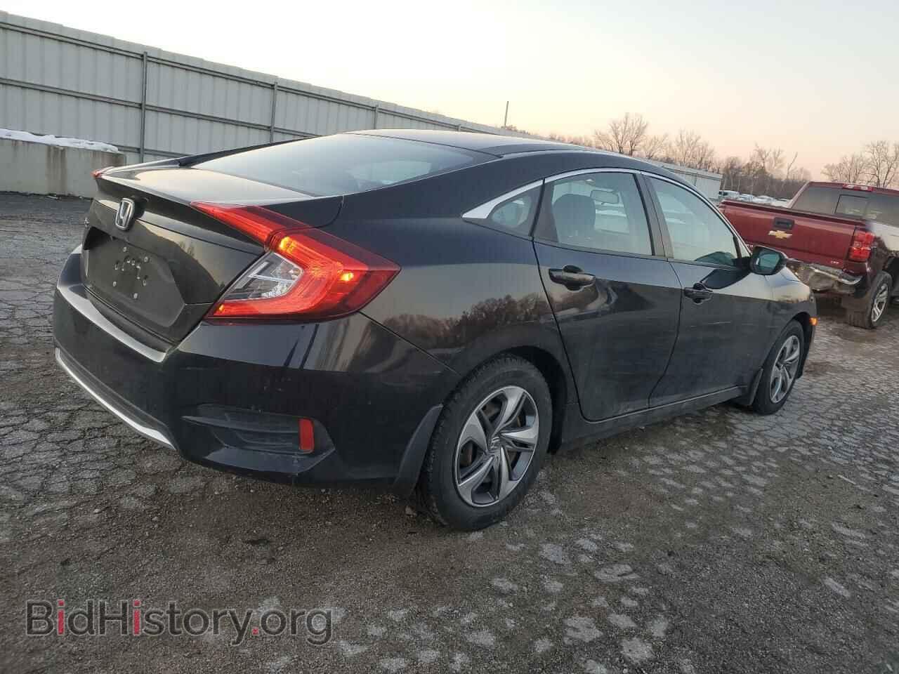 2019 HONDA CIVIC - VIN: 2HGFC2F66KH557388 - Фото 3