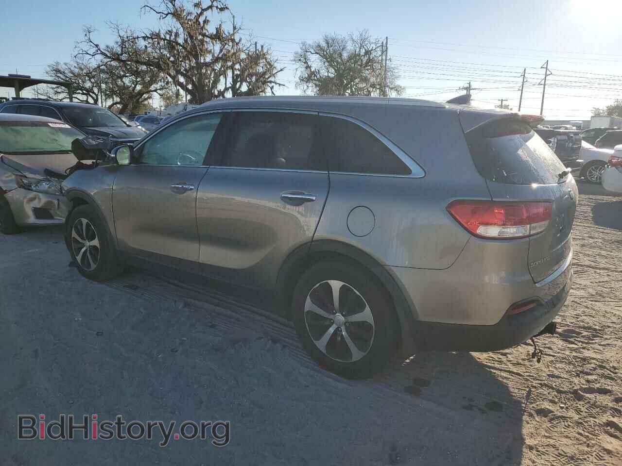 2017 KIA SORENTO - VIN: 5XYPH4A50HG250997 - Фото 2