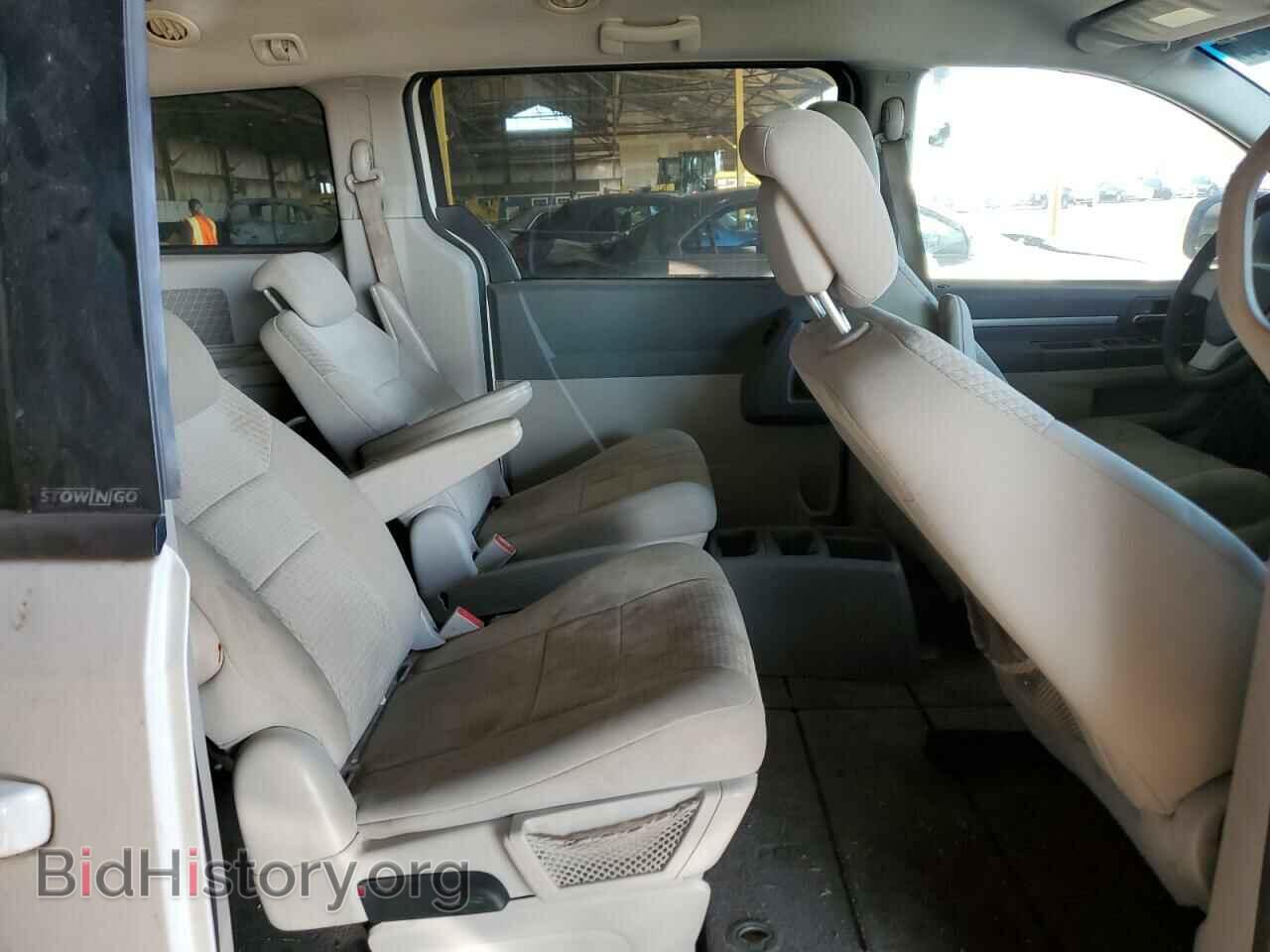 2010 DODGE CARAVAN - VIN: 2D4RN3D12AR332111 - Photo 11