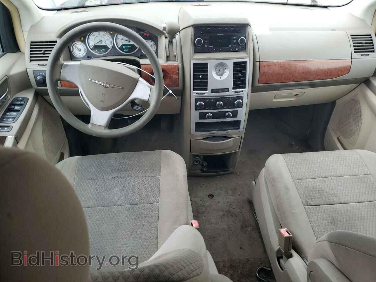 2009 CHRYSLER MINIVAN - VIN: 2A8HR44EX9R542739 - Фото 8