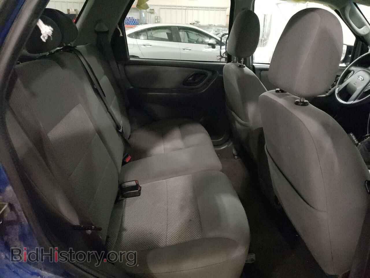 2007 FORD ESCAPE - VIN: 1FMCU93107KB27464 - Фото 11
