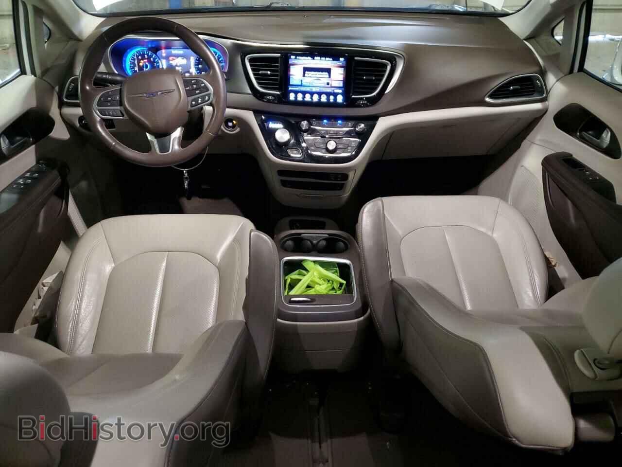 2017 CHRYSLER PACIFICA - VIN: 2C4RC1EG7HR594498 - Photo 8