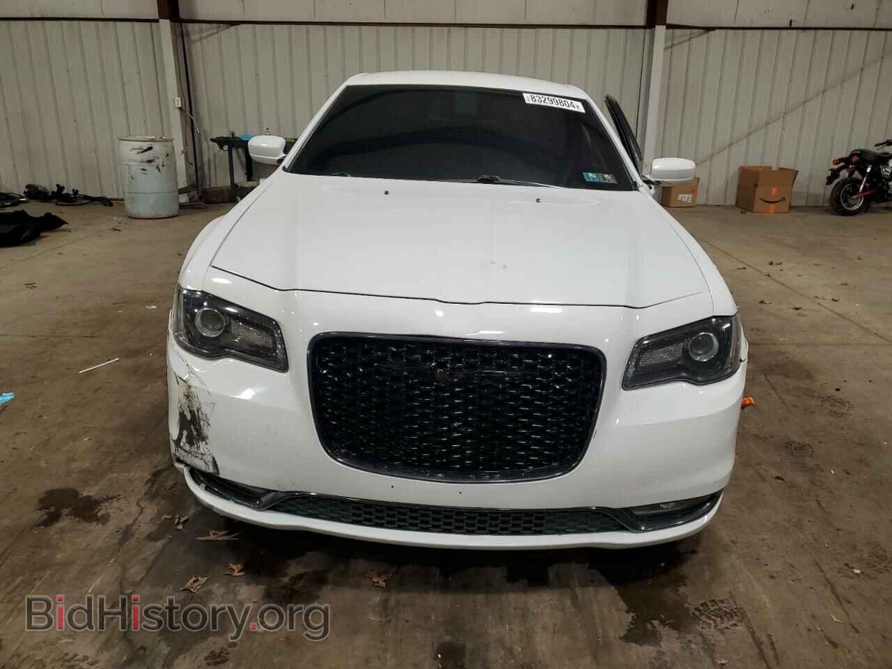 2019 CHRYSLER 300 - VIN: 2C3CCAGG0KH610710 - Фото 5