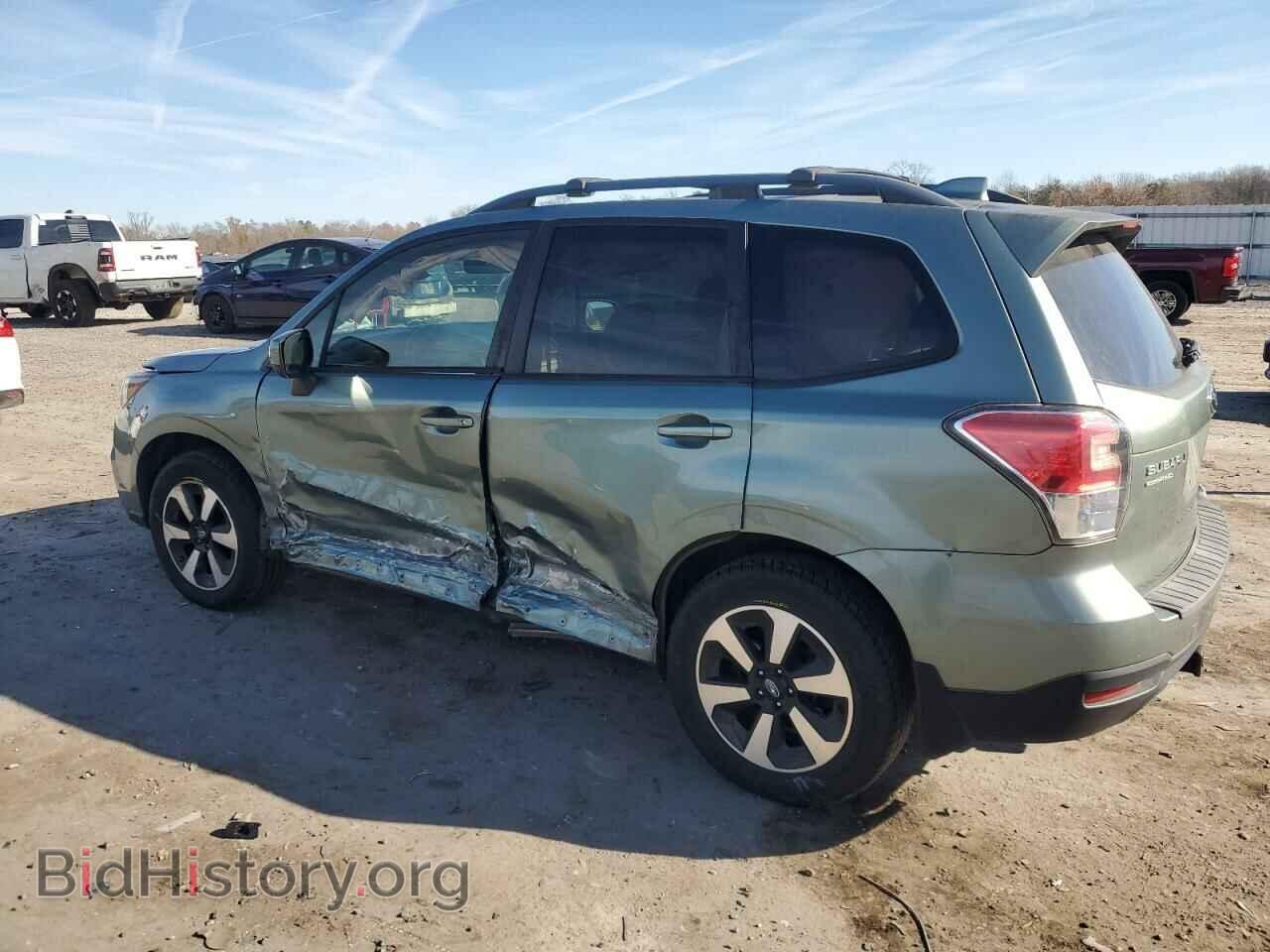 2017 SUBARU FORESTER - VIN: JF2SJAECXHH415128 - Фото 2