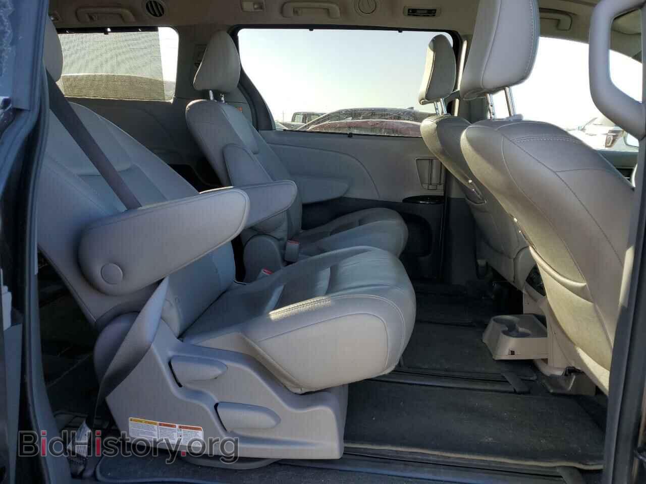 2018 TOYOTA All Models - VIN: 5TDDZ3DC8JS209708 - Фото 11