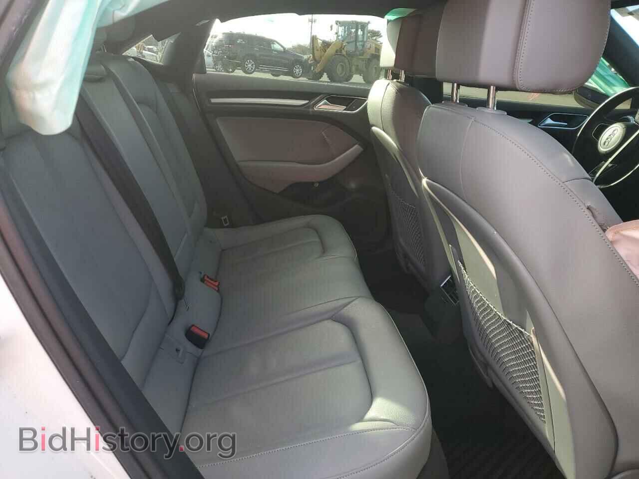 2018 AUDI A3 - VIN: WAUB8GFF7J1045189 - Фото 10