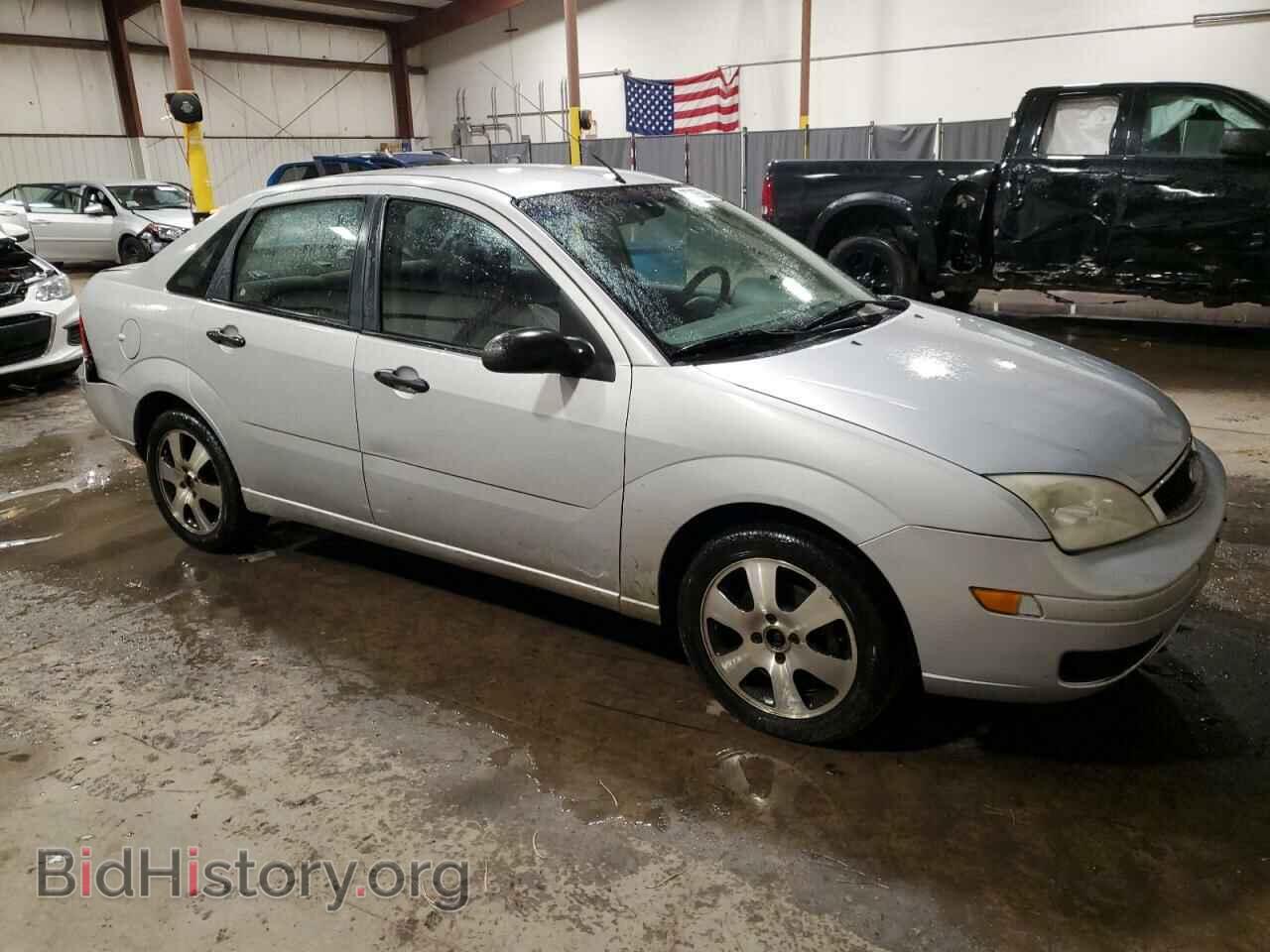 2007 FORD FOCUS - VIN: 1FAFP34N67W362537 - Фото 4