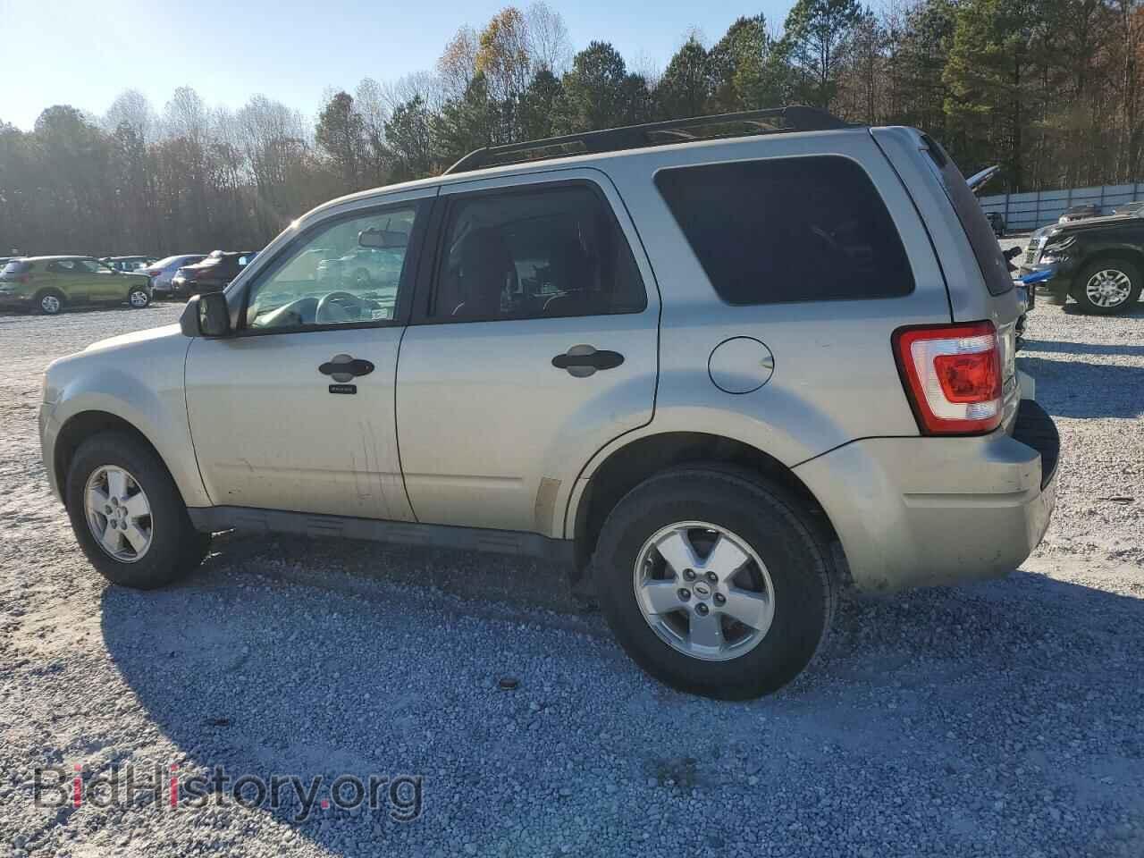2011 FORD ESCAPE - VIN: 1FMCU0DG2BKC70309 - Фото 2