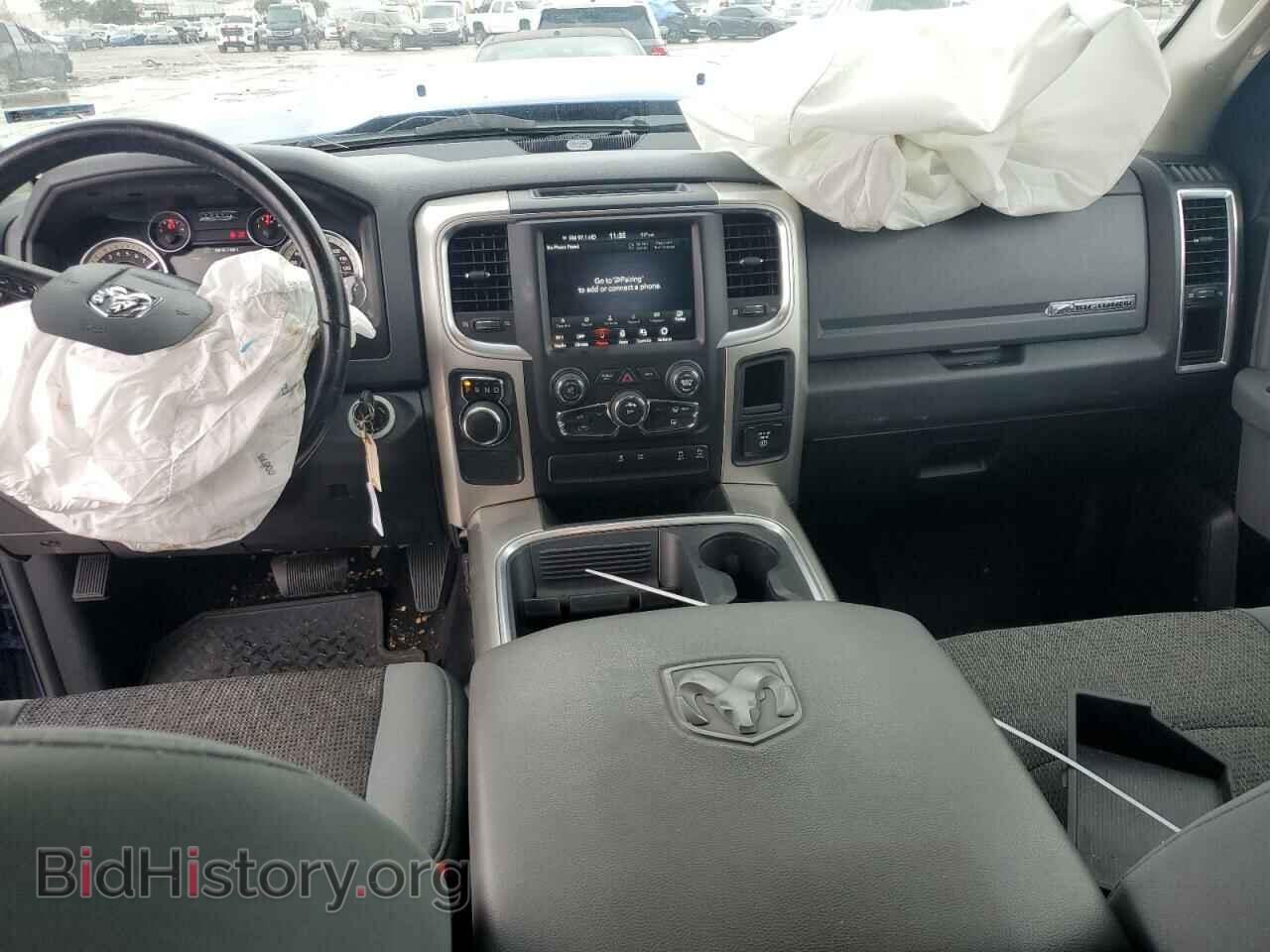 2018 RAM 1500 - VIN: 1C6RR6LG5JS195700 - Фото 8